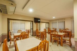 Image 18 - 931185