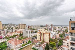 Image 15 - 931185