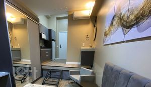 Image 3 - 931354