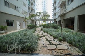Image 16 - 931399