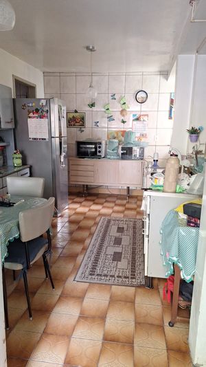 Image 2 - 931420