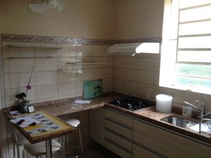 Image 4 - 931429