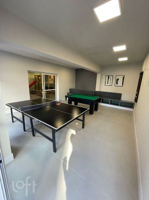 Image 4 - 931434