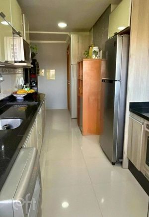 Image 8 - 931437