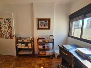 Image 30 - 931451