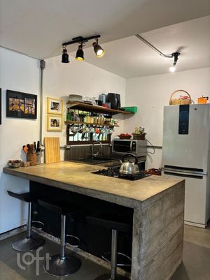 Image 3 - 931476