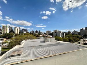 Image 1 - 931488
