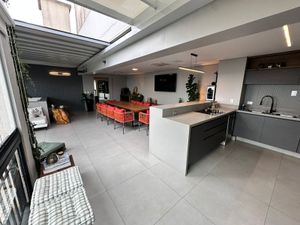 Image 4 - 931560