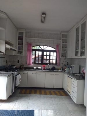 Image 3 - 931574