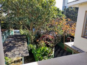 Image 17 - 931577
