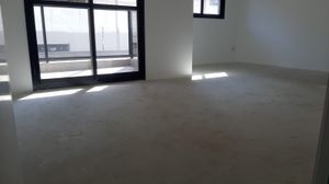 Image 3 - 931582
