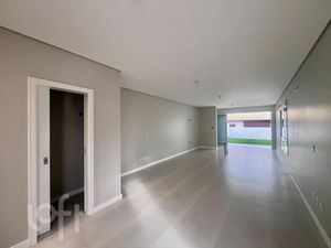 Image 2 - 931598