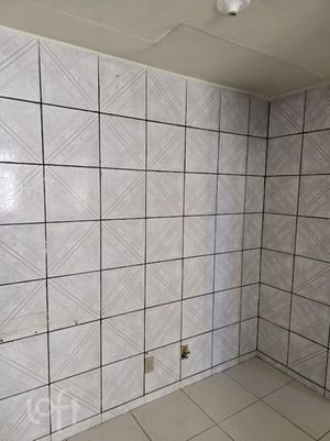 Image 3 - 931604