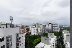 Image 5 - 931613