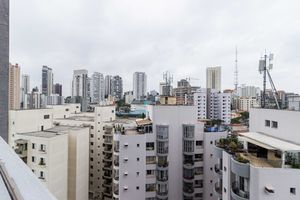 Image 16 - 931613