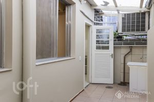 Image 4 - 931614