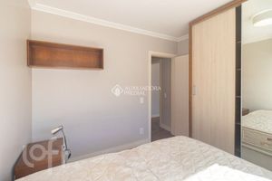 Image 8 - 931616