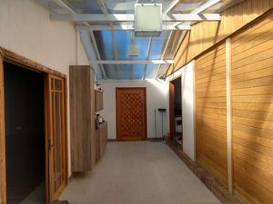 Image 22 - 931618