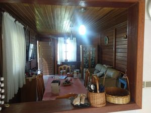 Image 30 - 931618