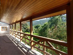 Image 1 - 931618