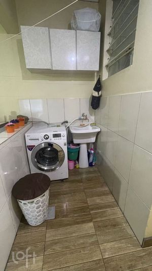 Image 30 - 931623