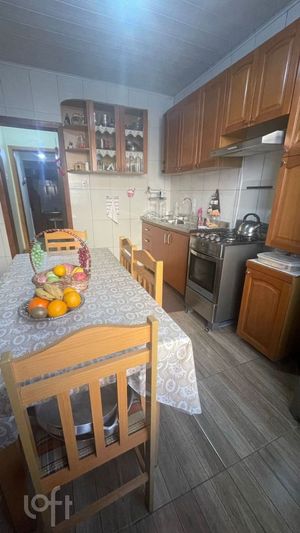 Image 11 - 931623