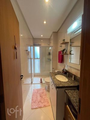 Image 8 - 931630