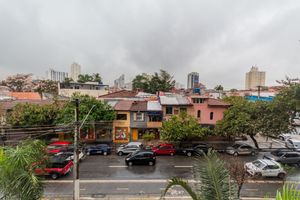 Image 28 - 931680
