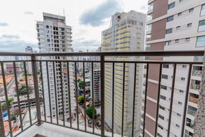 Image 3 - 931700