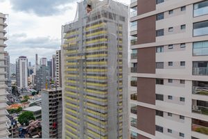 Image 4 - 931700