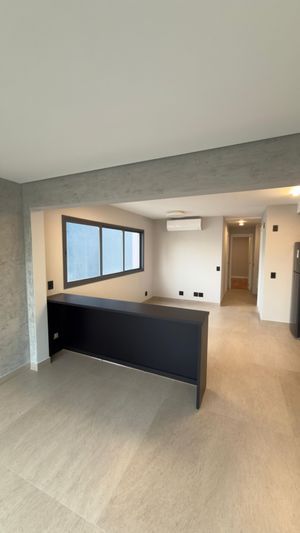 Image 3 - 931701