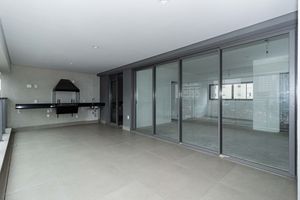 Image 4 - 931703
