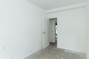 Image 22 - 931703