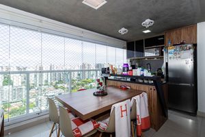 Image 6 - 931714