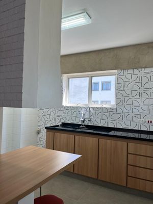 Image 3 - 931715