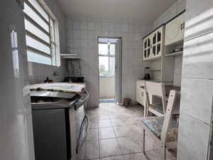 Image 10 - 931721
