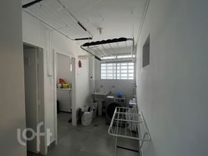 Image 4 - 931768
