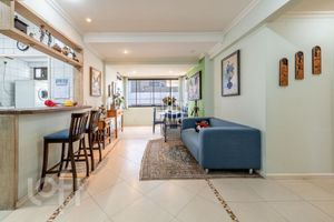 Image 17 - 931839