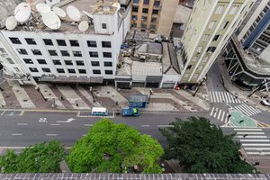 Image 13 - 931857
