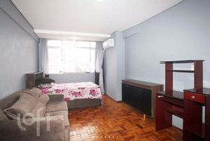 Image 13 - 931859