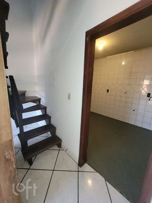 Image 4 - 931863