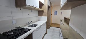 Image 4 - 931877