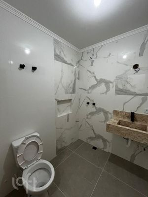Image 19 - 931895
