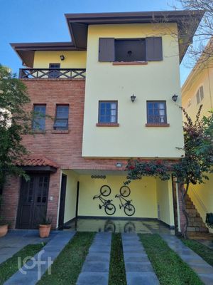 Image 38 - 931910