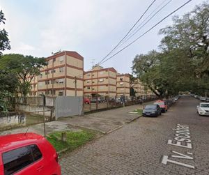 Image 1 - 931916