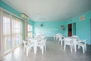 Image 21 - 931986