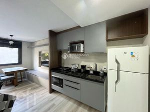 Image 23 - 932024
