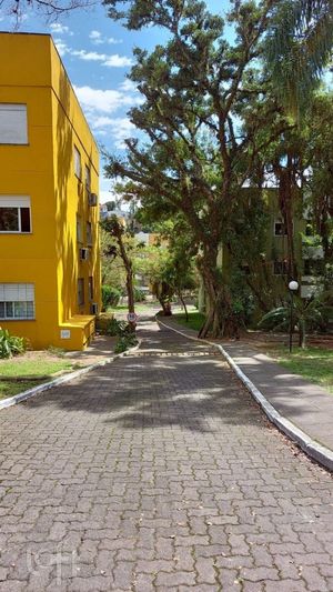 Image 4 - 932112