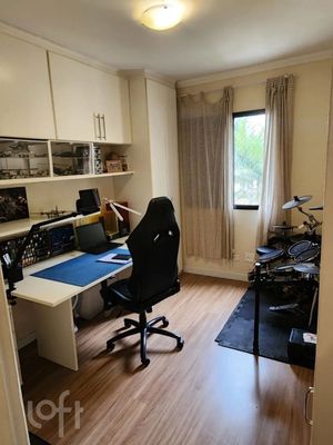 Image 5 - 932127
