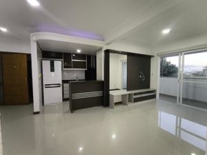 Image 3 - 932128